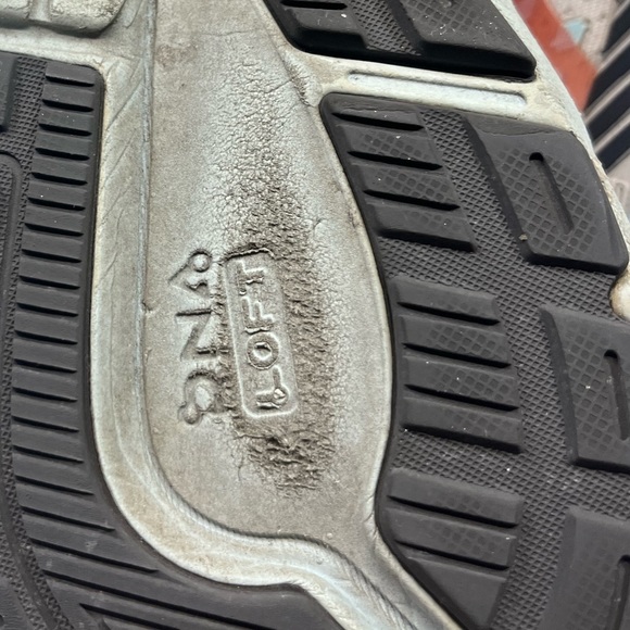 Brooks Adrenaline 21 Blue / White Men’s 13 Running Shoes - Picture 14 of 15